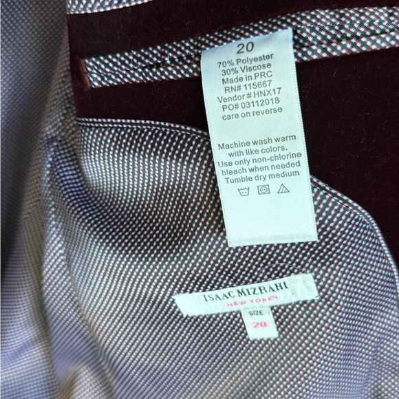 Isaac Mizrahi Deep Burgundy Velvet Blazer - Picture 3 of 3